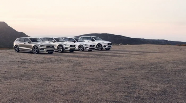 NOS VEHICULES / UNSERE FAHRZEUGE